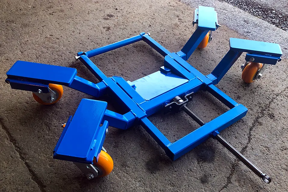 cart for transporting heavy parts